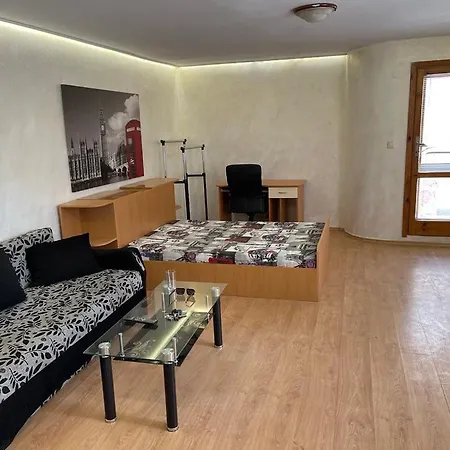 Sweet Apartment Near The Sea Varna Exterior photo